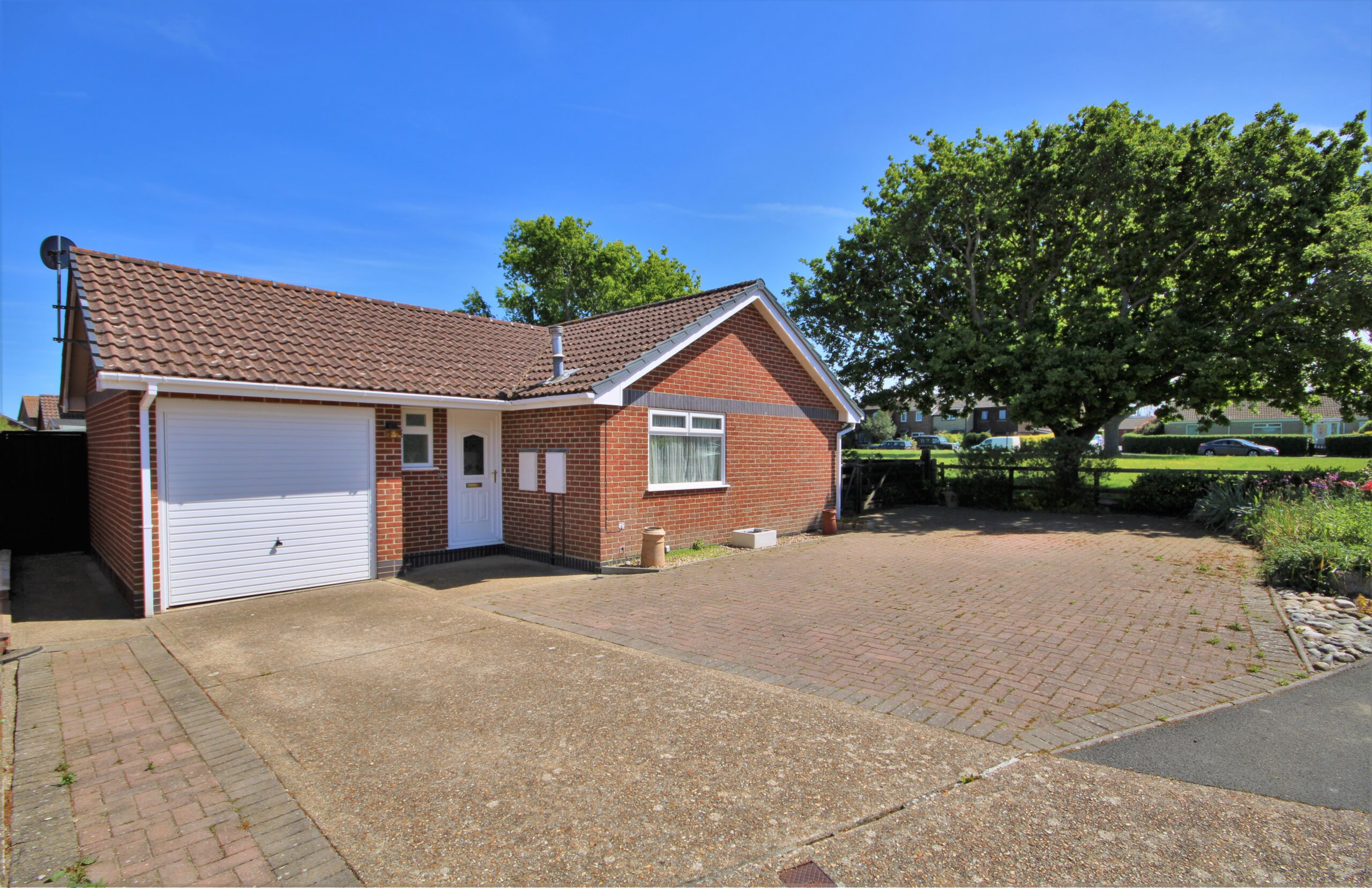 A Selection of Isle of Wight Property Sold by Spence Willard